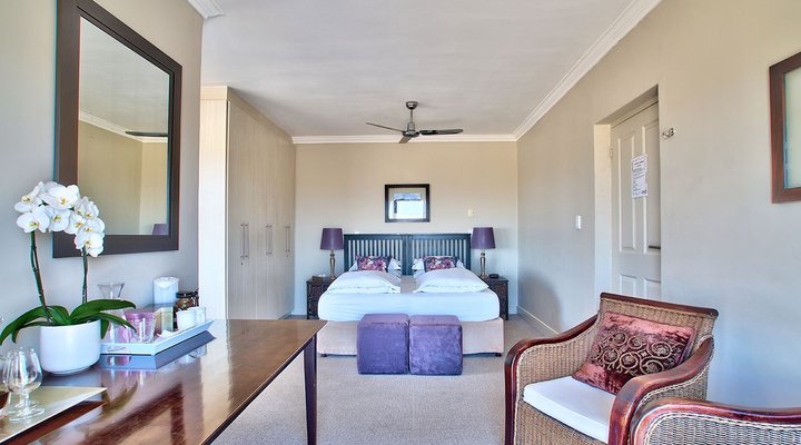 At the Rocks Guesthouse