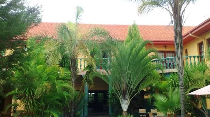 Makalani Hotel