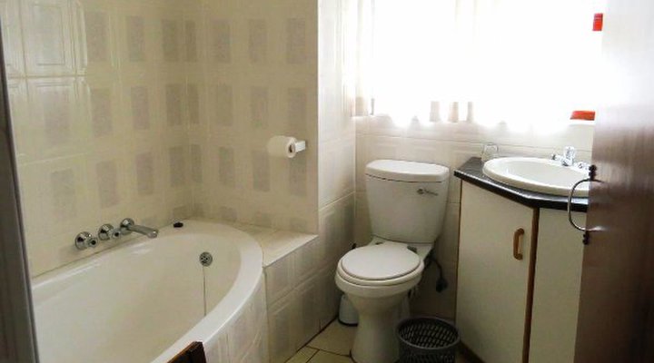 Dumela Flat 28