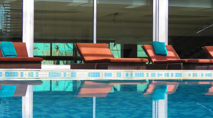 Cloud Hotel and Suites