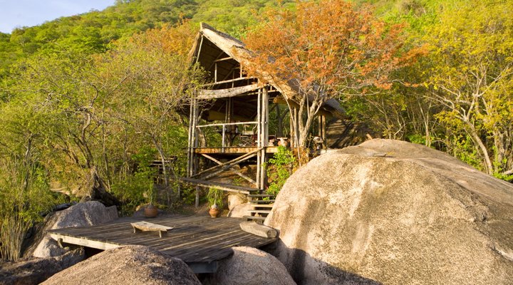 Domwe Island Camp