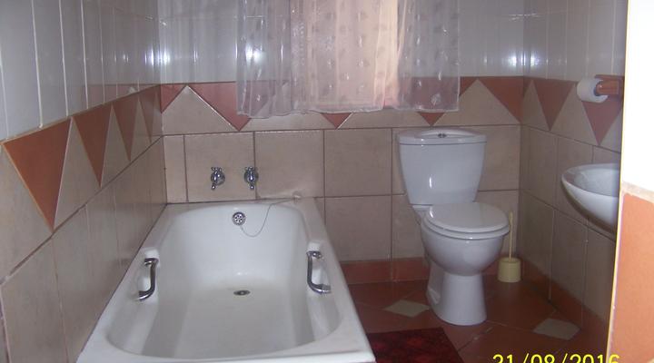 11th Avenue Guesthouse