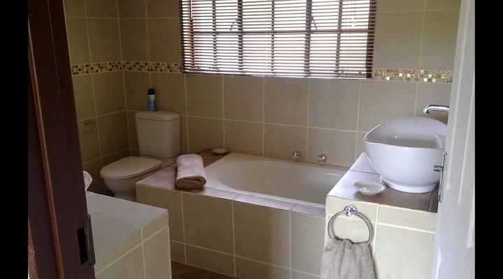 Thaba Lenaka Guestfarm