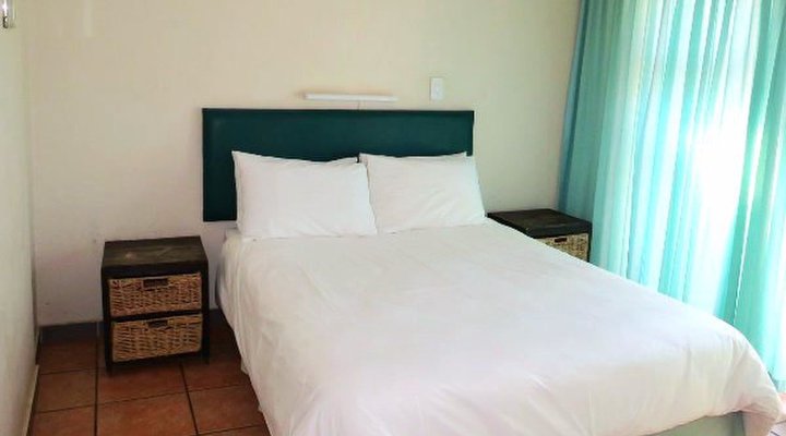 Dumela Flat 33