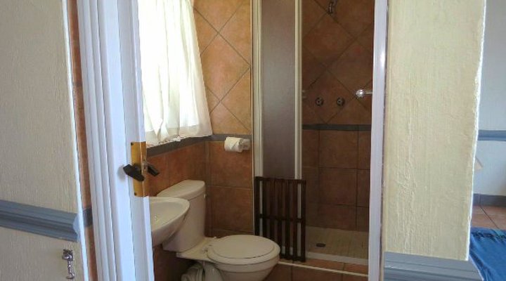 Dumela Flat 33