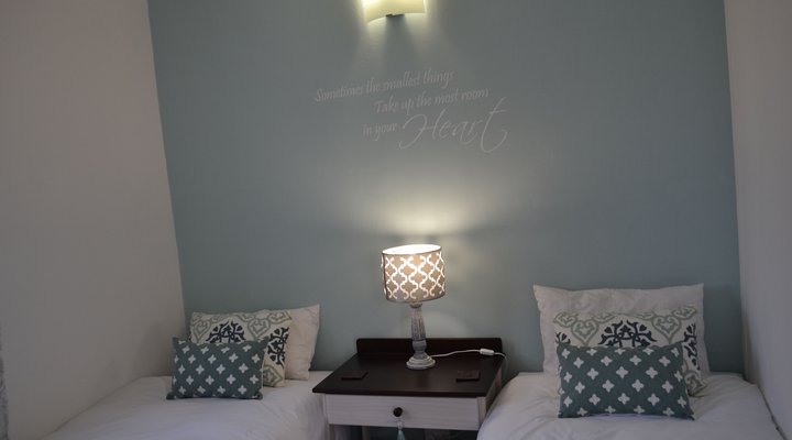 8 On George Guesthouse