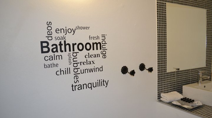 8 On George Guesthouse