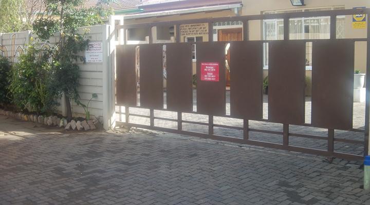 Franchise Guest House and Restaurant