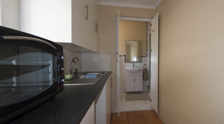 Guest House on Shale