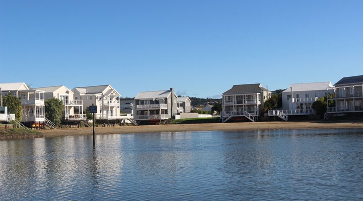 Cherry Blossom Cottage On Thesen Islands