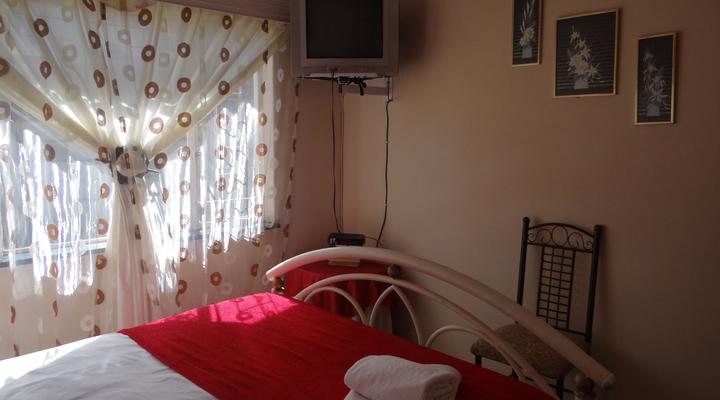 Travellers Stop and Stay Guest House