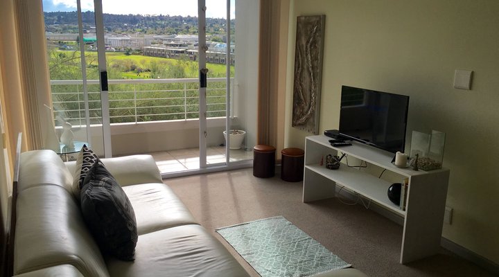 Sunny 2 Bedroom at Tygervalley Waterfront