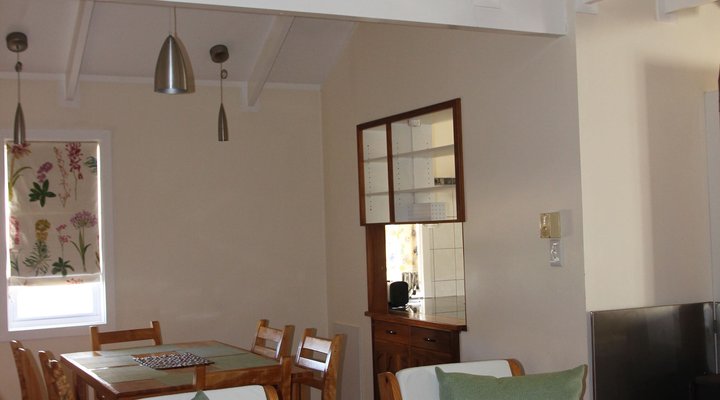 Cherry Blossom Cottage On Thesen Islands