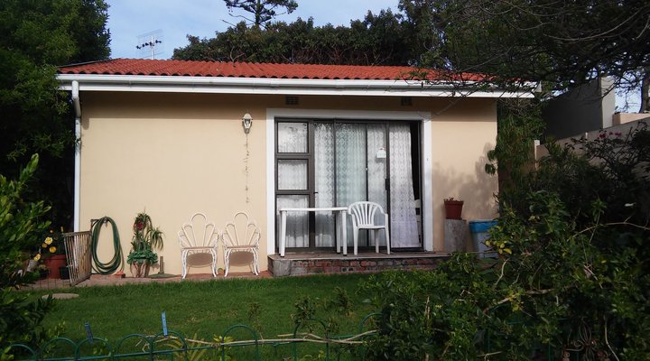 Tritonia Cottage