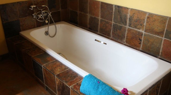 Lili Bush Guesthouse