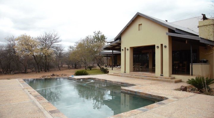 Lili Bush Guesthouse