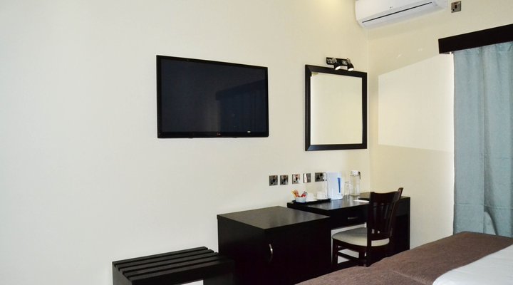Thakadu Hotel, Casino & Conference Center