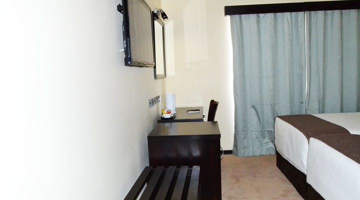Thakadu Hotel, Casino & Conference Center