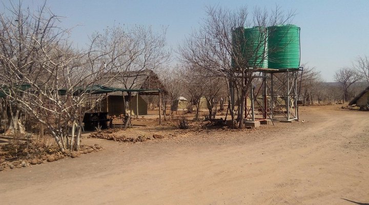 Liya Lodge & Campsite