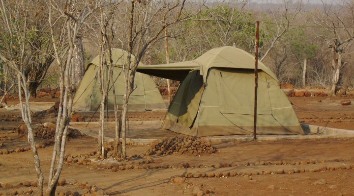 Liya Lodge & Campsite
