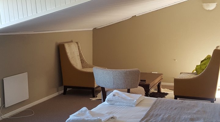 Over The Edge Cottage 3