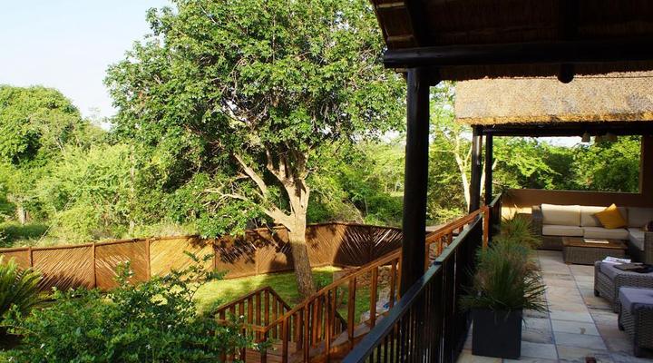 Tau Self-catering House