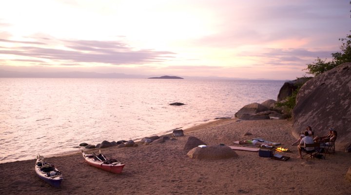 Domwe Island Camp