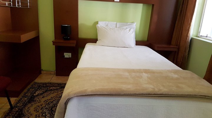 Nyati Bed and Breakfast - Bryanston