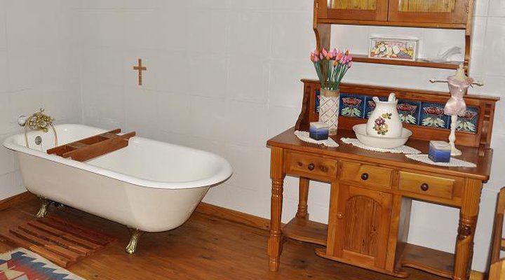 Crane's Nest Guest House @ 212 Boshoff