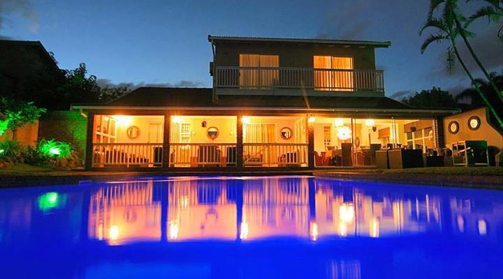 La Loggia on Broadwood