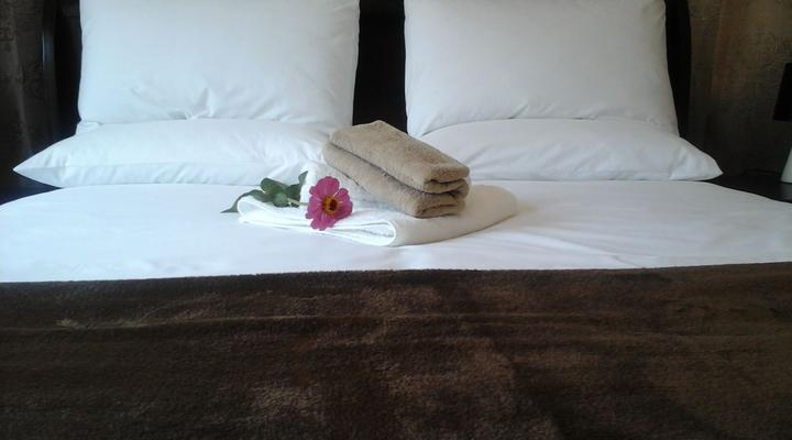 Wells Home - Guest Lodge