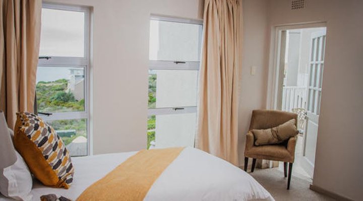 Aan de Zee @ Pinnacle Self – Catering Villas