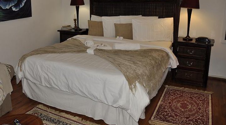 Crane's Nest Guest House @ 211