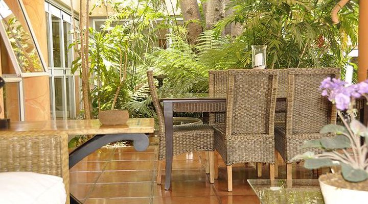 Crane's Nest Guest House @ 313 Aquila