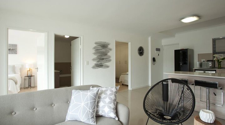 Azure - Beach Apartment
