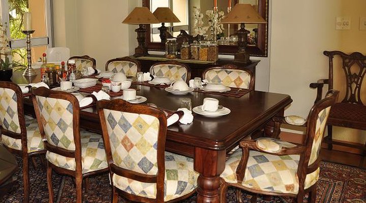 Crane's Nest Guest House @ 313 Aquila