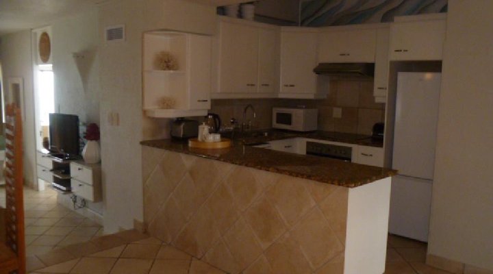 The Bermudas 11th Floor