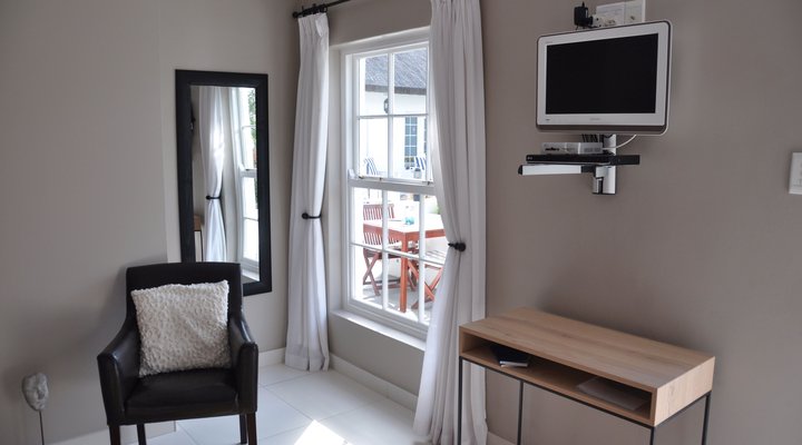 AlphaBed Bed and Breakfast