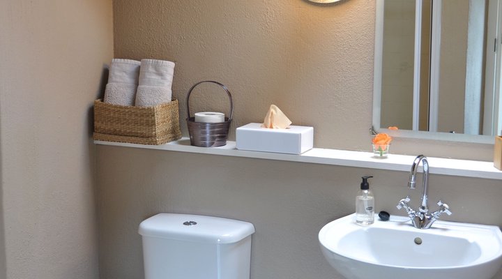 AlphaBed Bed and Breakfast