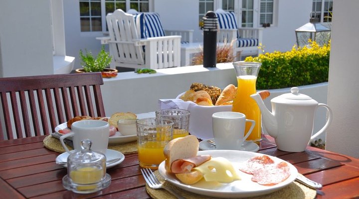 AlphaBed Bed and Breakfast