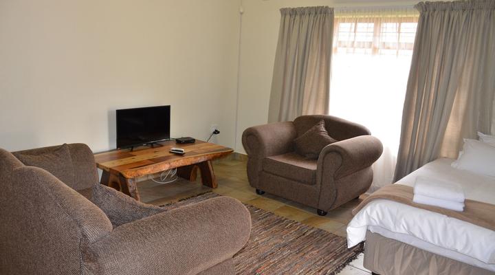 Stoep At Steenbok Street