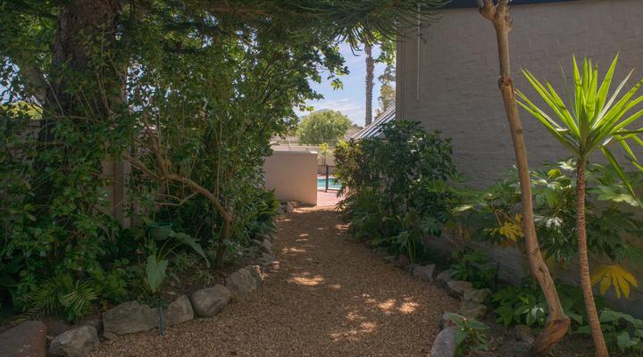 Vantage in the Hills