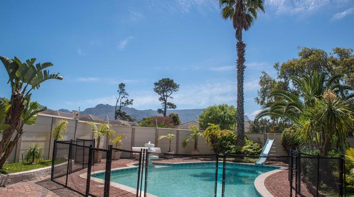 Vantage in the Hills