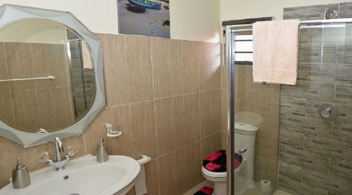 DeeKay's VIP Guesthouse