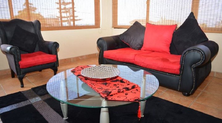 DeeKay's VIP Guesthouse