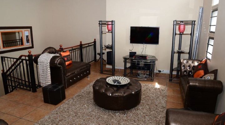 DeeKay's VIP Guesthouse