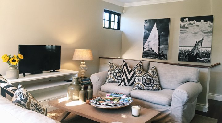 StrawberryRose Cottage