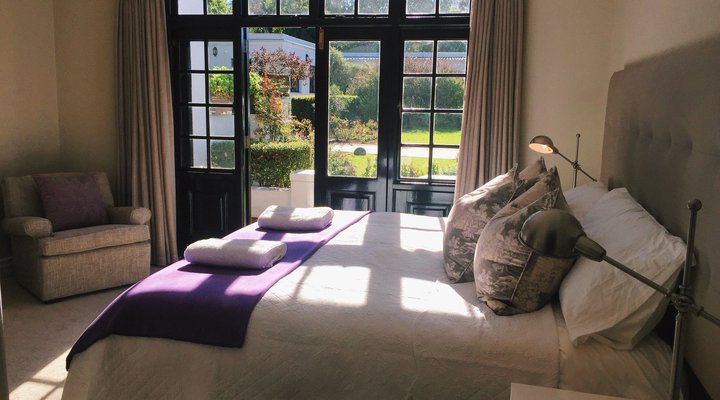 StrawberryRose Cottage