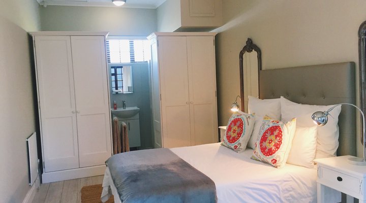 StrawberryRose Cottage