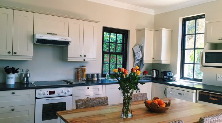 StrawberryRose Cottage